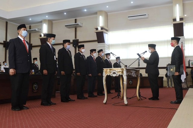 Lantik 10 Pejabat Eselon II, Plt Gubernur Ingatkan Integritas, Profesionalisme dan Amanah